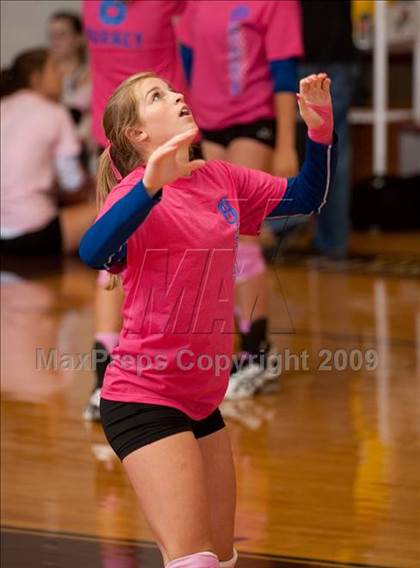 Thumbnail 3 in Alamo Heights @ Dulles (Pearland Volleyball Classic) photogallery.