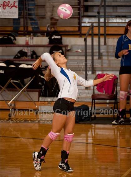 Thumbnail 2 in Alamo Heights @ Dulles (Pearland Volleyball Classic) photogallery.