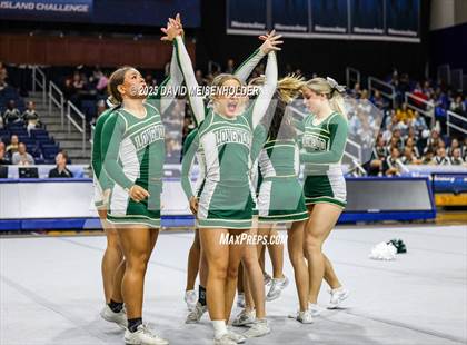 Thumbnail 3 in Newsday Cheer Fest photogallery.