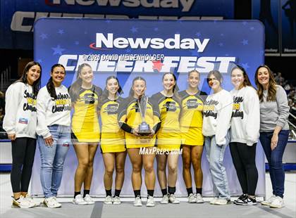 Thumbnail 3 in Newsday Cheer Fest photogallery.