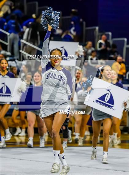 Thumbnail 2 in Newsday Cheer Fest photogallery.