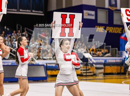 Thumbnail 3 in Newsday Cheer Fest photogallery.