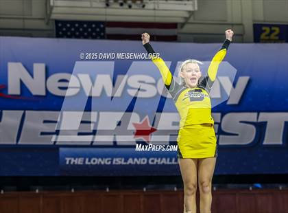 Thumbnail 3 in Newsday Cheer Fest photogallery.