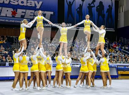 Thumbnail 3 in Newsday Cheer Fest photogallery.