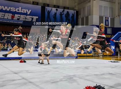 Thumbnail 3 in Newsday Cheer Fest photogallery.
