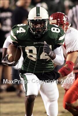 Thumbnail 1 in El Cajon Valley vs. Oceanside (D2 Section Final) photogallery.