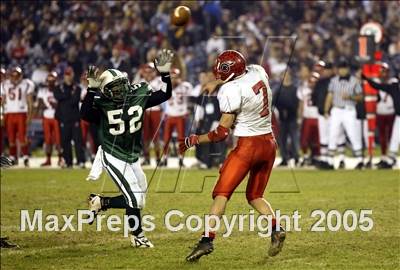 Thumbnail 1 in El Cajon Valley vs. Oceanside (D2 Section Final) photogallery.