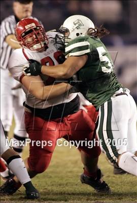 Thumbnail 3 in El Cajon Valley vs. Oceanside (D2 Section Final) photogallery.
