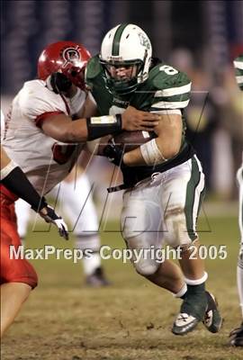 Thumbnail 3 in El Cajon Valley vs. Oceanside (D2 Section Final) photogallery.