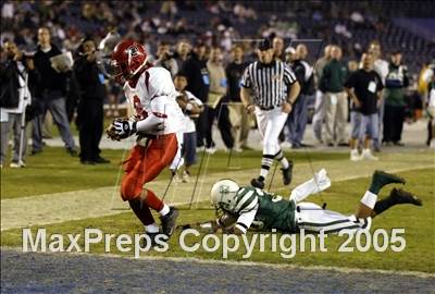 Thumbnail 3 in El Cajon Valley vs. Oceanside (D2 Section Final) photogallery.