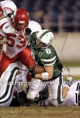 Thumbnail 3 in El Cajon Valley vs. Oceanside (D2 Section Final) photogallery.