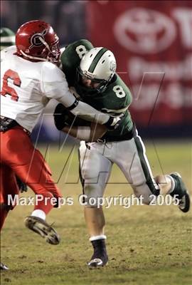 Thumbnail 1 in El Cajon Valley vs. Oceanside (D2 Section Final) photogallery.