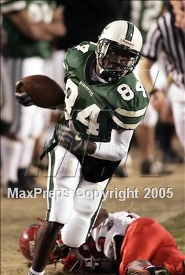 Thumbnail 2 in El Cajon Valley vs. Oceanside (D2 Section Final) photogallery.