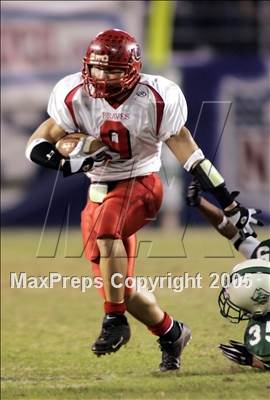 Thumbnail 1 in El Cajon Valley vs. Oceanside (D2 Section Final) photogallery.