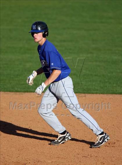 Thumbnail 2 in Lanier vs. McCallum photogallery.