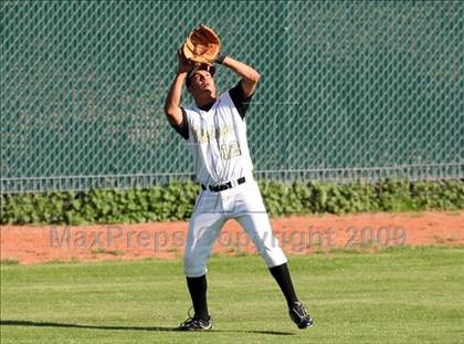 Thumbnail 1 in Lanier vs. McCallum photogallery.