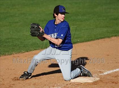 Thumbnail 2 in Lanier vs. McCallum photogallery.