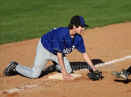 Thumbnail 3 in Lanier vs. McCallum photogallery.