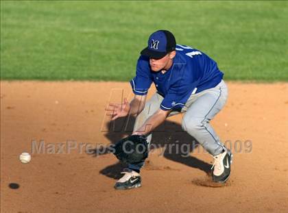 Thumbnail 1 in Lanier vs. McCallum photogallery.