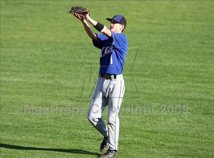 Thumbnail 1 in Lanier vs. McCallum photogallery.