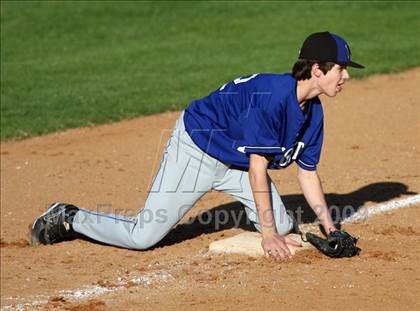 Thumbnail 1 in Lanier vs. McCallum photogallery.