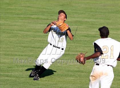 Thumbnail 1 in Lanier vs. McCallum photogallery.