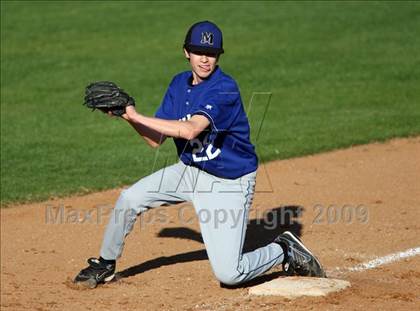 Thumbnail 1 in Lanier vs. McCallum photogallery.