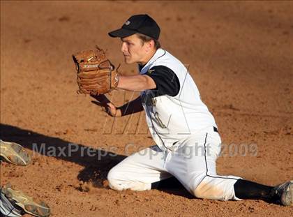 Thumbnail 2 in Lanier vs. McCallum photogallery.