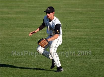 Thumbnail 1 in Lanier vs. McCallum photogallery.