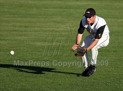 Thumbnail 3 in Lanier vs. McCallum photogallery.