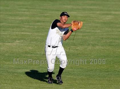 Thumbnail 2 in Lanier vs. McCallum photogallery.