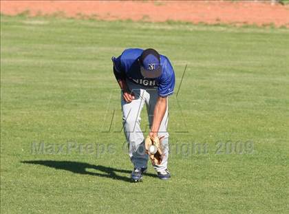 Thumbnail 3 in Lanier vs. McCallum photogallery.