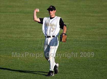 Thumbnail 3 in Lanier vs. McCallum photogallery.