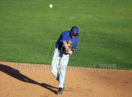 Thumbnail 1 in Lanier vs. McCallum photogallery.