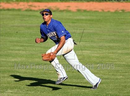 Thumbnail 1 in Lanier vs. McCallum photogallery.