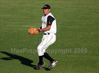 Thumbnail 2 in Lanier vs. McCallum photogallery.