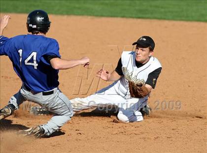 Thumbnail 1 in Lanier vs. McCallum photogallery.