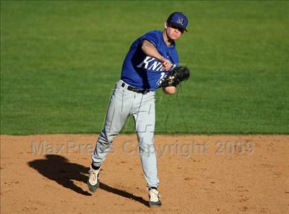 Thumbnail 2 in Lanier vs. McCallum photogallery.