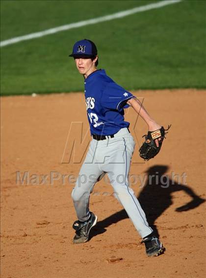 Thumbnail 2 in Lanier vs. McCallum photogallery.