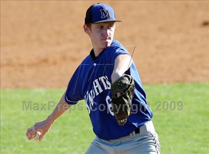 Thumbnail 2 in Lanier vs. McCallum photogallery.