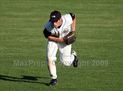 Thumbnail 1 in Lanier vs. McCallum photogallery.