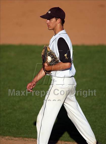 Thumbnail 2 in Lanier vs. McCallum photogallery.