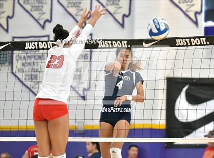 Thumbnail 1 in Redondo Union vs. Kamehameha Kapalama (Durango Fall Classic) photogallery.