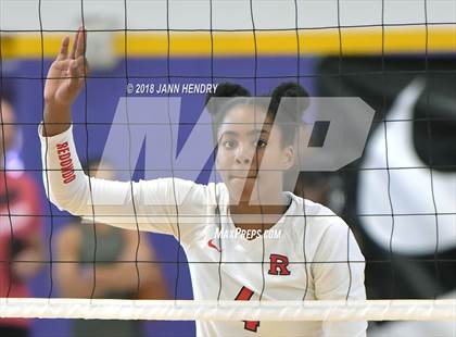 Thumbnail 2 in Redondo Union vs. Kamehameha Kapalama (Durango Fall Classic) photogallery.