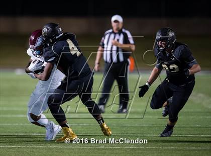 Thumbnail 3 in Rowlett vs Fossil Ridge photogallery.