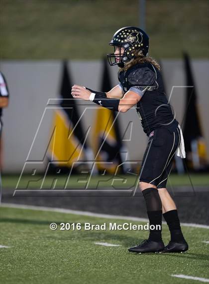 Thumbnail 3 in Rowlett vs Fossil Ridge photogallery.