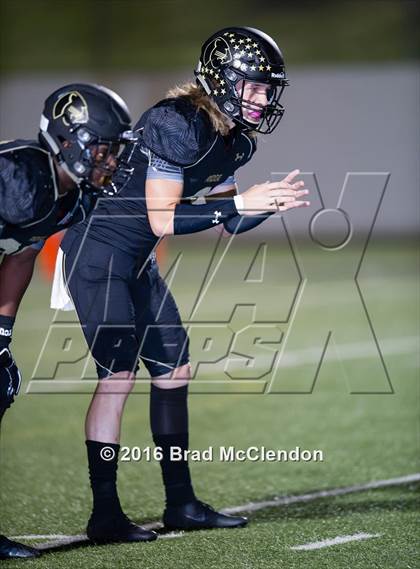 Thumbnail 3 in Rowlett vs Fossil Ridge photogallery.