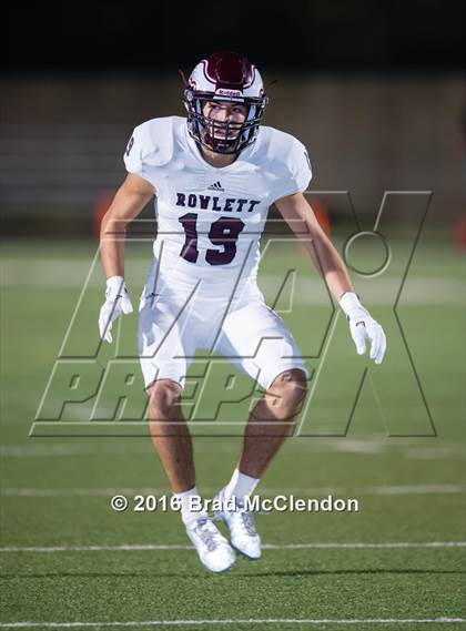 Thumbnail 3 in Rowlett vs Fossil Ridge photogallery.