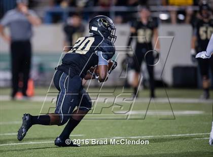 Thumbnail 2 in Rowlett vs Fossil Ridge photogallery.