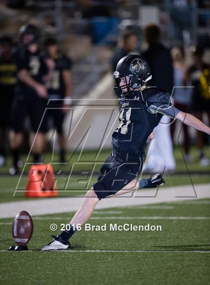 Thumbnail 1 in Rowlett vs Fossil Ridge photogallery.